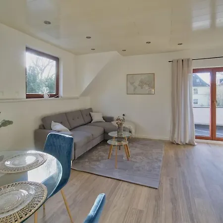 Apartment Quiet 2-room With Separate Entrance Dusseldorf